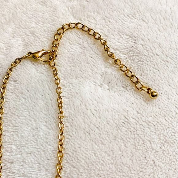 LaviguerDesigns Crystals & Onyx Gold Flower Pendant Necklace - Picture 3 of 3